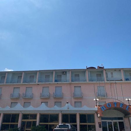 Al Torrione Bed & Breakfast Кампора Сан Джовани Екстериор снимка