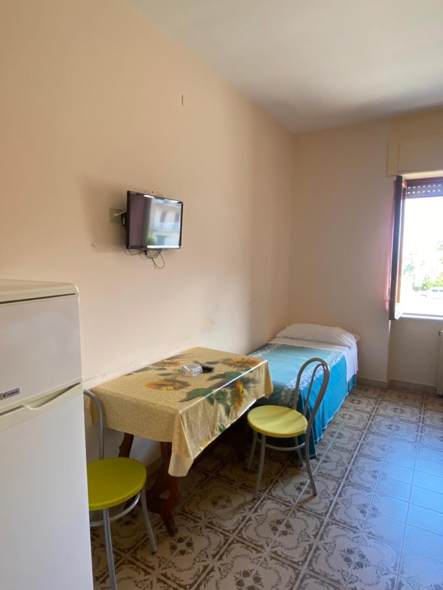 Al Torrione Bed & Breakfast Кампора Сан Джовани Екстериор снимка